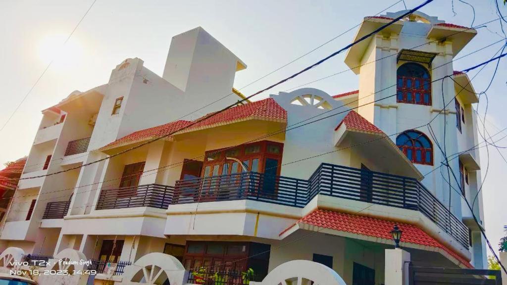 Mauji'S Villa Hotel & Guest House Prayagraj Exterior photo