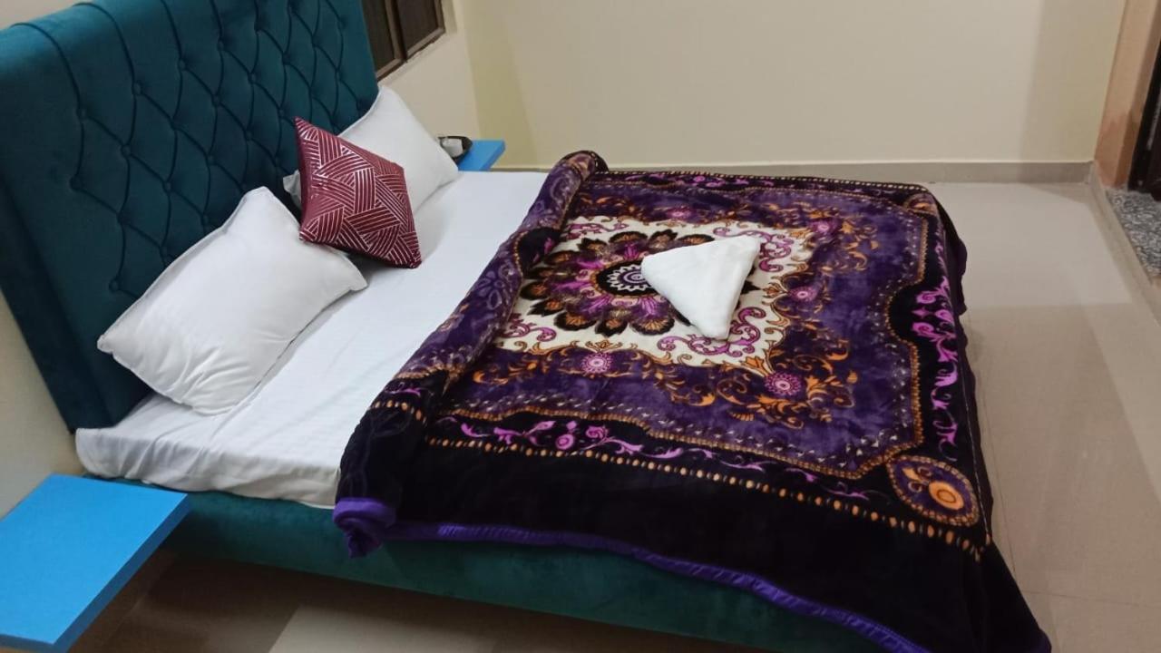 Mauji'S Villa Hotel & Guest House Prayagraj Exterior photo